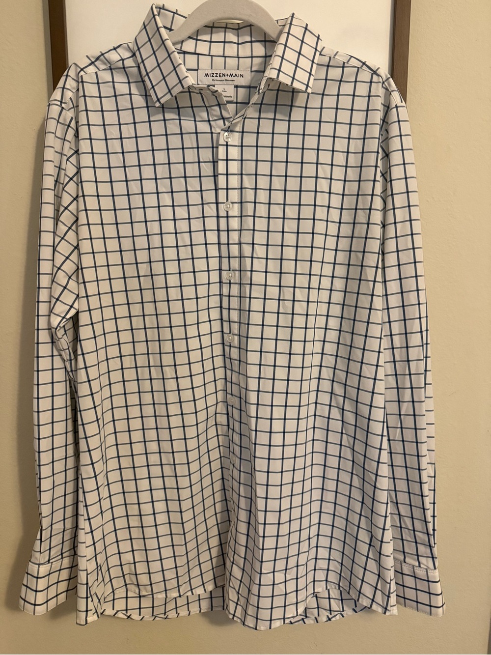 Mizzen+Main White Shirt with Navy Windowpane Check